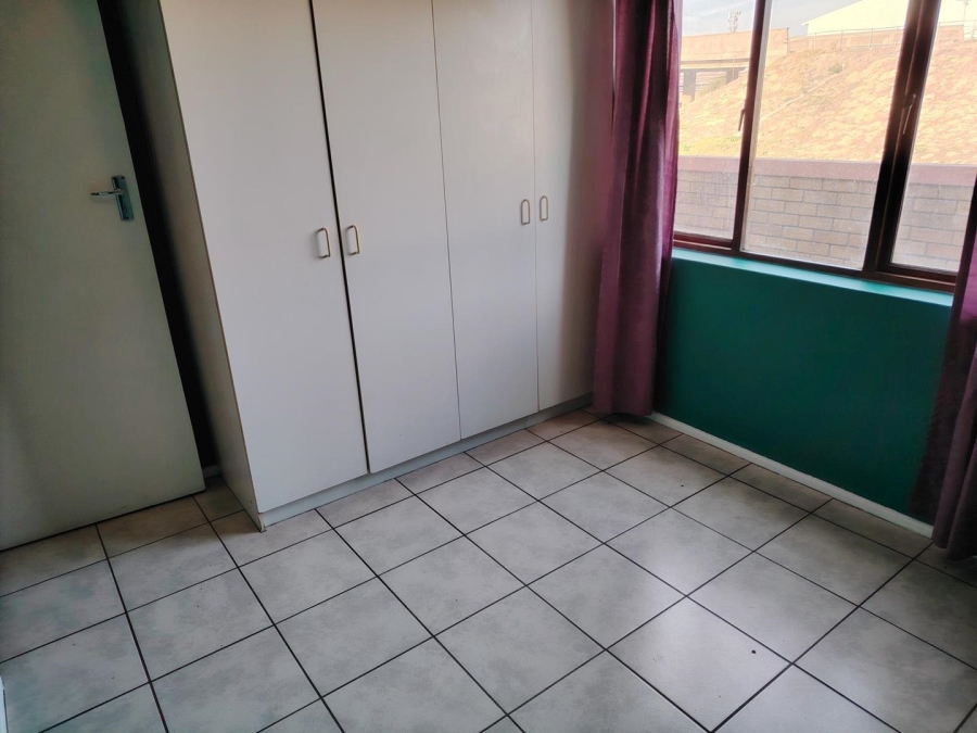 To Let 2 Bedroom Property for Rent in Morgenster Western Cape
